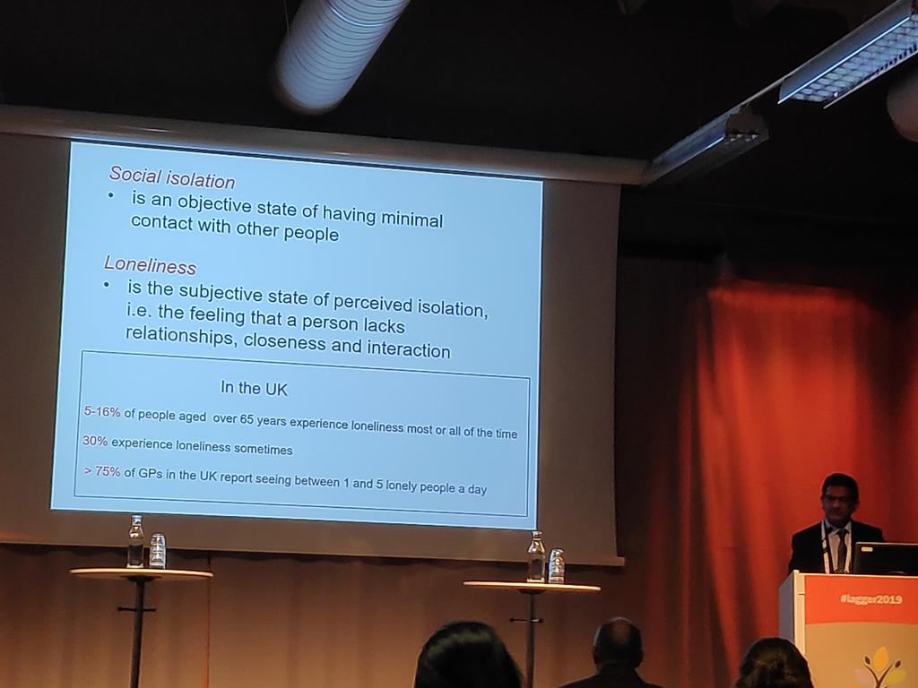 <a href="/TashMasud/">Tash Masud</a> <a href="/GeriSoc/">British Geriatrics Society</a> on #loneliness in UK <a href="/iagger2019/">IAGG-ER 2019</a> . 30％ #falls and #bonehealth clinic patients report social and 50% emotional loneliness. Local knowledge of connections vital to tackling loneliness. Asking would be a start, however. #iagger2019