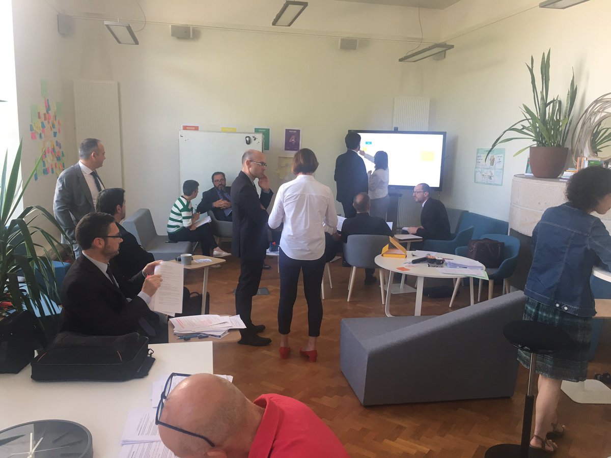 aclimoges's tweet image. #CapLab Réflexion mutualisée, partage d&apos;informations et échanges des chefs d’établissement de l’@aclimoges à #CapLab pour faciliter la mise en oeuvre de la #réforme du #lycée : emplois du temps, nouveau bac... @CardieLimoges