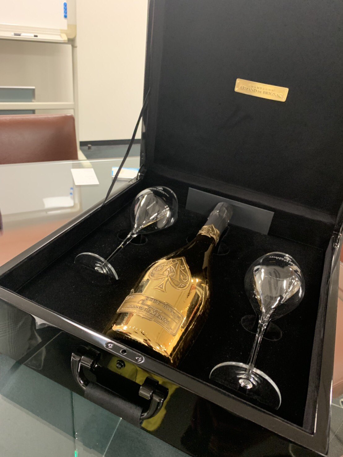 【未開封】HONEY TRAP ハニートラップ 金箔 K22 22カラット スパークリングワイン 750ml 11%【古酒・中古】松前R56号店 未開封】HONEY TRAP ハニートラップ 金箔 K22 22カラット