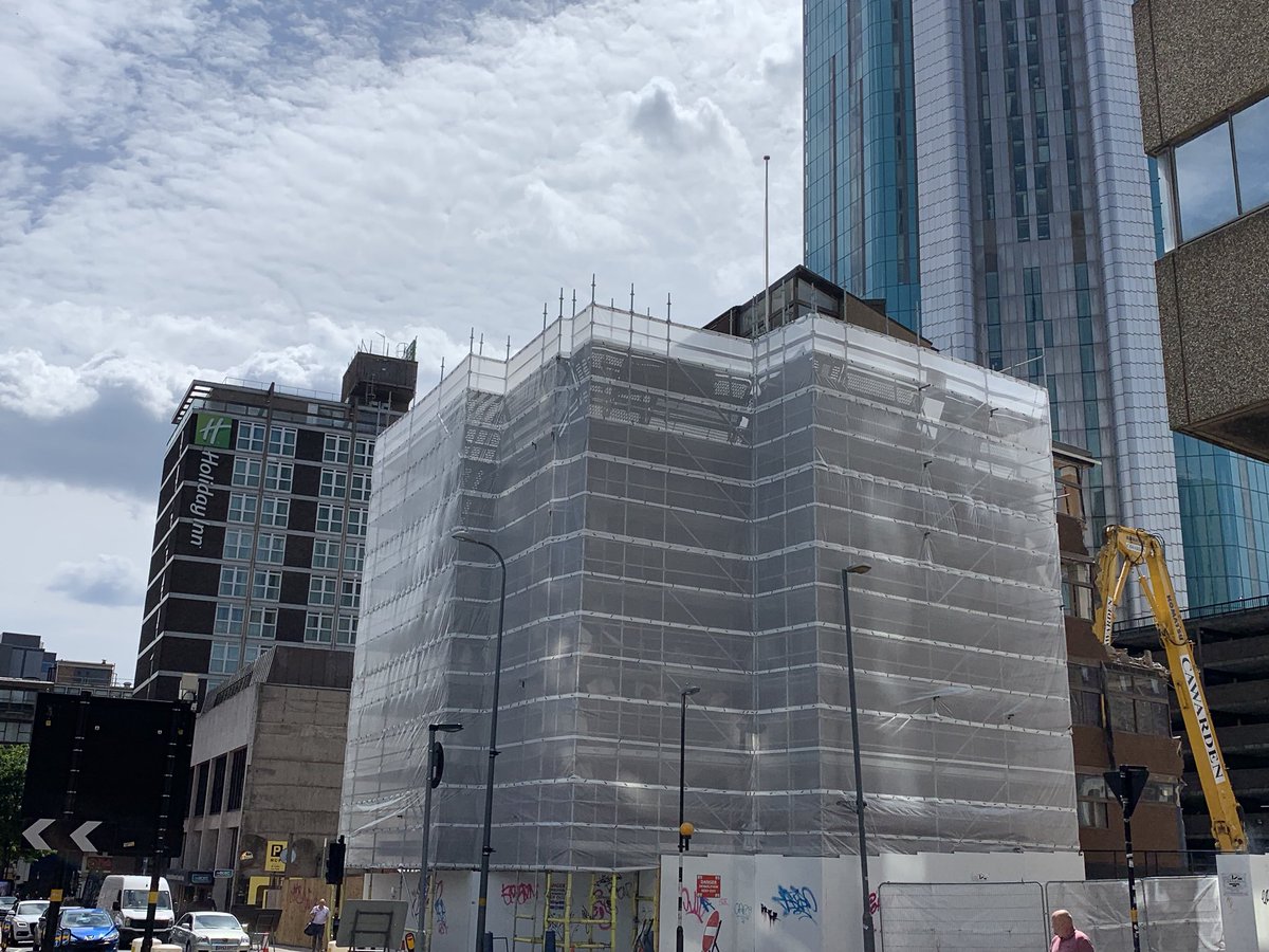 GodivaGroup1's tweet photo. Refurb project in the heart of #Birmingham
#scaffoldingspecialists #aplatformforsuccess https://t.co/y8UfvZa39f