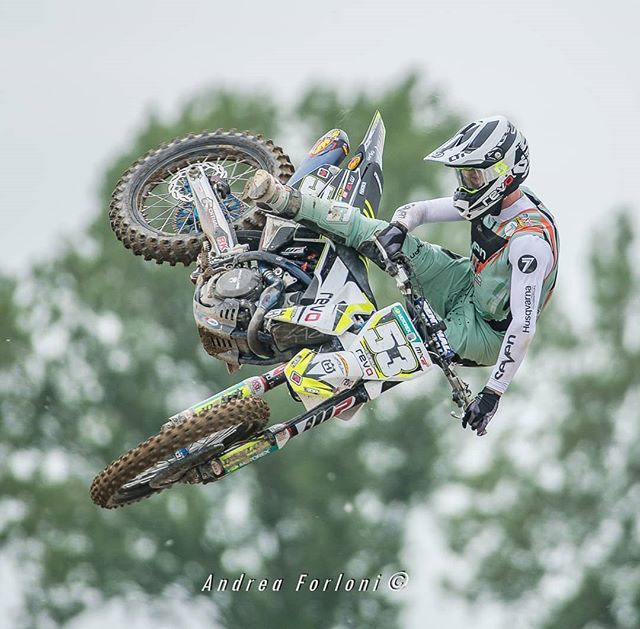 ubi747's tweet photo. @walsh_53 🔥🔥🔥
#Mx #nofilter  #passion #Xoffroad #instasize #instagallery #instaphoto #Instadaily #all_shots #instamotogallery #instapic  #work #Instacool #picoftheday #photooftheday #moment #motorsport #eyes #style #awesome #instagood #fun #love #swa… https://t.co/1hDOaxesAT https://t.co/xU44CYpdSc