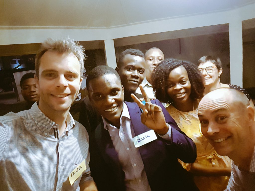 ToonDriesen's tweet photo. Merci aux #startups, #incubateurs et autres structures d'accompagnement pour une soirée super stimulante et pleine d'energie! Tous ensemble pour renforcer l'économie numérique au #Bénin #afterwork #startups @Enabel_Belgium https://t.co/m8VjAD2W3F