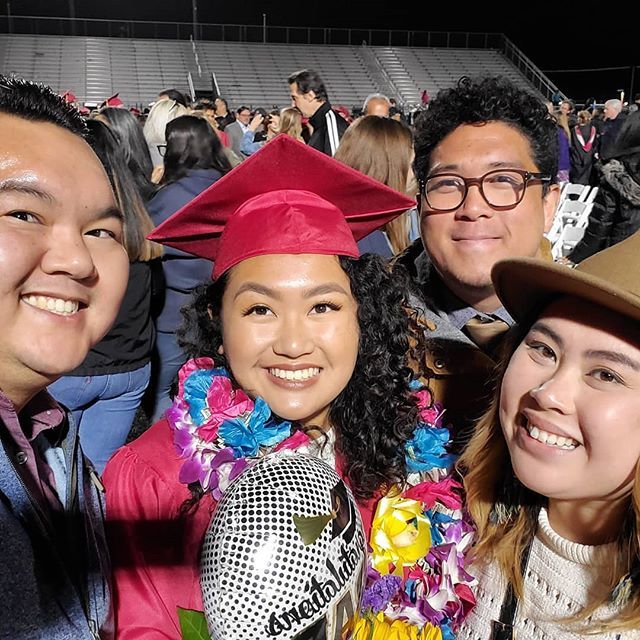 Mango_Fuego's tweet photo. Congratulations to @syrezexsanandres for kicking @$$ for 4 years! https://t.co/3bbLlK6Wiy https://t.co/MxZBggdoJc