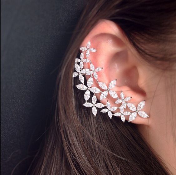 Arting_2D's tweet photo. 이어 커프
#이어커프 #장신구 #쥬얼리 #악세사리 #디자인 #자료 #아트인지
#Ear #Cuff #Accessaries #Jewely #Design #Reference #ArtInG https://t.co/8fWACNkqTQ