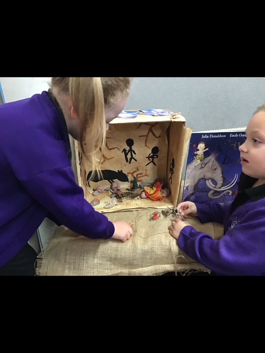 QuayEYFS's tweet image. What a half term! Our core curriculum and talk for writing book has been Stone Age and we have enjoyed every second. From acting out our story, writing Stone Age menus, discovering exciting animals and creating cave paintings and clay huts.#inspiredfromstarttofinish @QuayHead