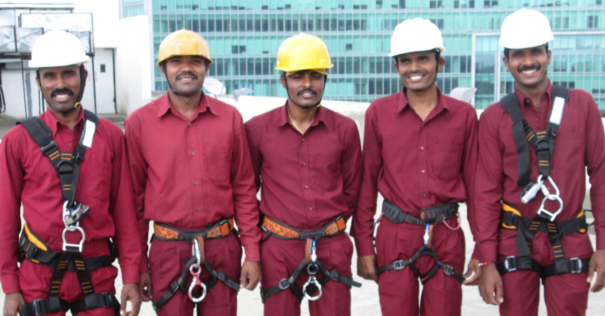 profacilites's tweet photo. Keep your dreams alive. Understand to achieve anything requires faith and belief in yourself, vision, hard work, determination, and dedication. They are the biggest pillars of the organization. #thank #happyworkplace #wearepro #profacility #cleanindia #smile https://t.co/0dBbwRCtFa