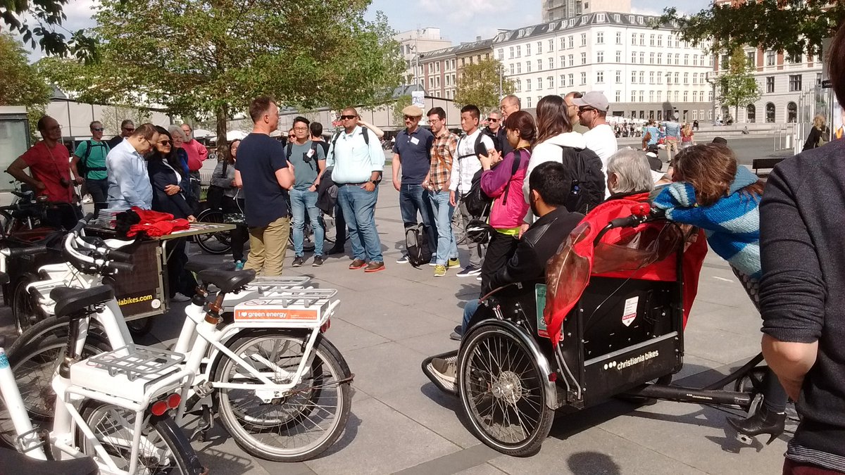 bicivikingo's tweet photo. "Everyone has a right to feel the wind in their hair and to live their city through all senses, no matter how old you are".
@OleKassow from the intergenerational civic movement #CyclingWithoutAge speaking to participants of @CyclingEmbassy #CEDmasterclass19 at Israels Plads🚲💪 https://t.co/LTndoKV6zl