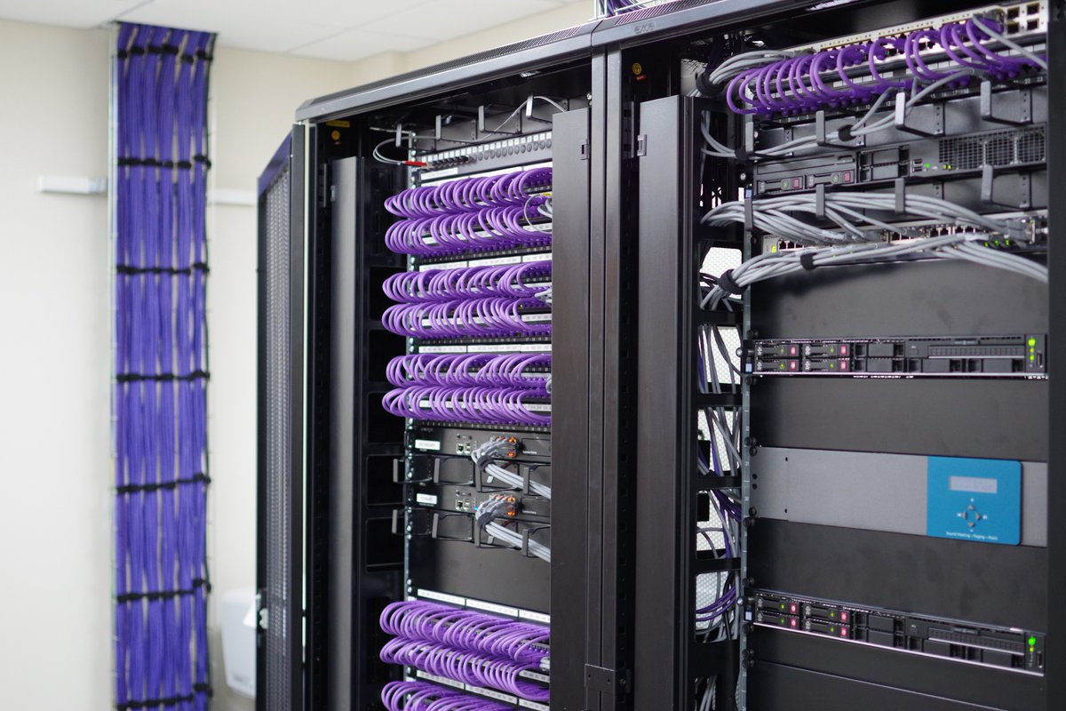 TheRemarkGroup's tweet photo. Do you know the potential issue of a disorganised #NetworkCabinet find out here:
https://t.co/68agHEwAvL
#DataCabinet #infrastructure https://t.co/1gEYcg6t5r