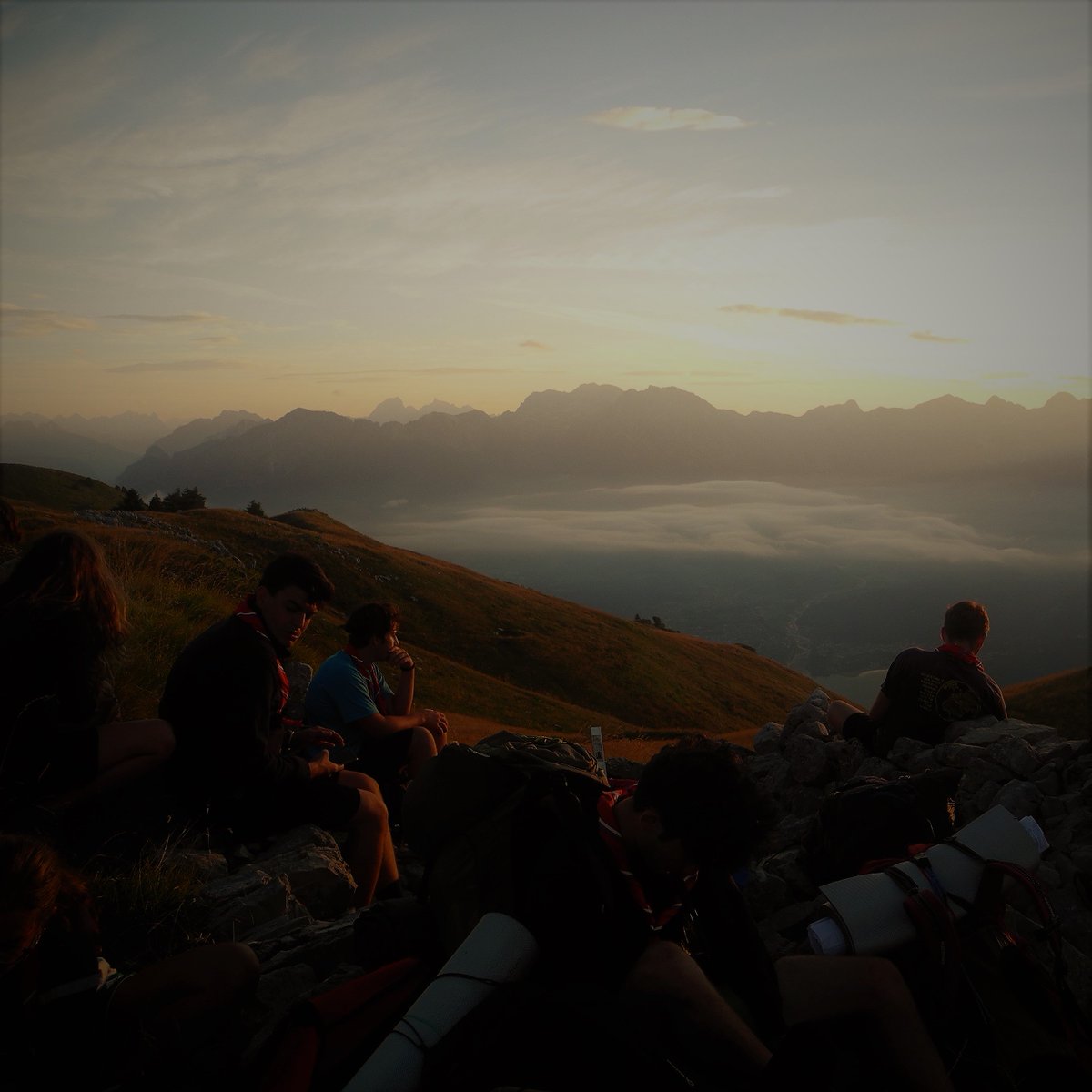 "Ci uniamo per farci carico di questa casa che ci è stata affidata, sapendo che ciò che di buono vi è in essa, verrà assunto nella festa del cielo" #24maggio 4 anni di #LaudatoSi’ Gli scout <a href="/agesci/">AGESCI</a> sempre pronti per la salvaguardia del Creato. #amanoerispettanolanatura <a href="/agescipe/">Proposta Educativa</a>