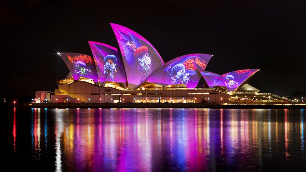 Sydney On Twitter The Lights Have Been Switched Sydney On Twitter The Lights Have Been Switched
