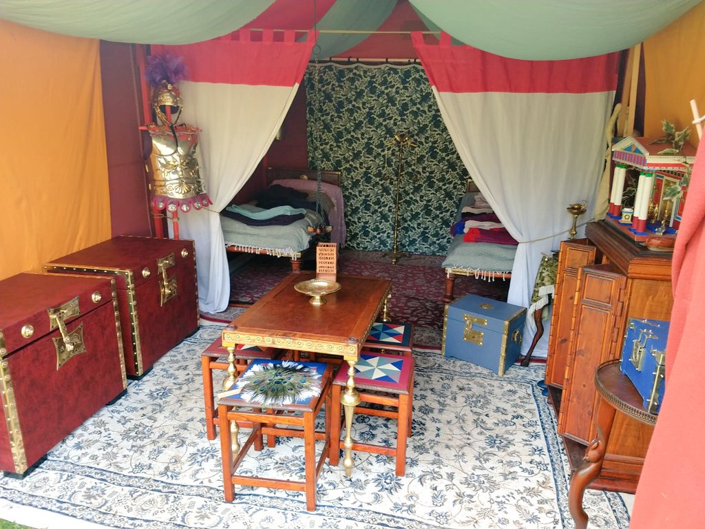 Praefectvs_Prae's tweet photo. See you this weekend in Trier at the Imperial Baths 😘 we look forward to seeing you 😘
#Familia_Poppaea
#FamiliaPoppaea
#Praefectvs_Praetorio
#PraefectvsPraetorio
#Roman #reenactment
#Archaeology #antikemode
#reenactment #Roman
#praefect #Trier #Treverorum
#Römerfest https://t.co/GkJsoulUA5