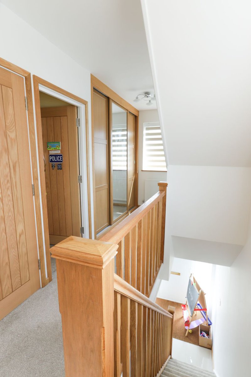 ArchitectsLeap's tweet image. Converting your loft is a really cost effective way to extend your home - and can create some architectural drama too. Here&apos;s one we&apos;ve recently finished #extendyourhome #loftconversion #localarchitect