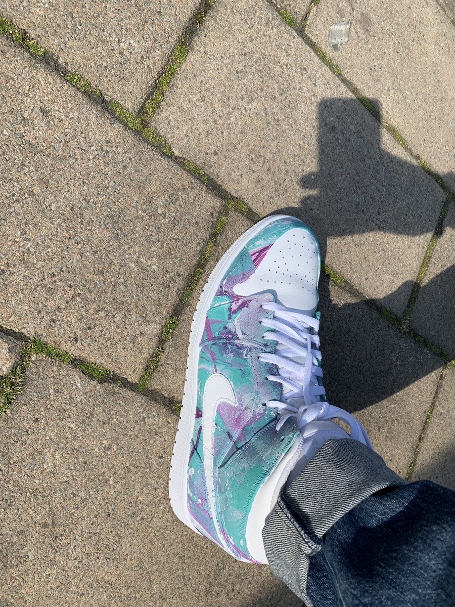 best way to hydro dip shoes