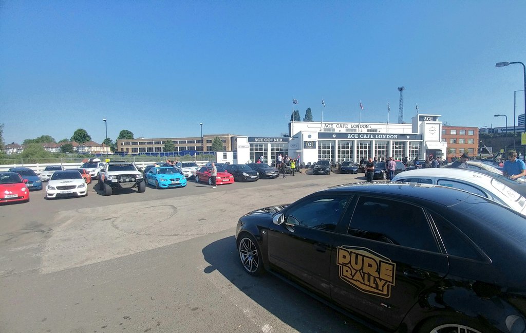 acecafelondon's tweet photo. London ➡ Paris ➡ Amsterdam with @purerally this morning ☀

#AceCafeLondon #AceCafe #London #PureRally #Paris #Amsterdam #Car #Rally https://t.co/9bGqFyRGQE