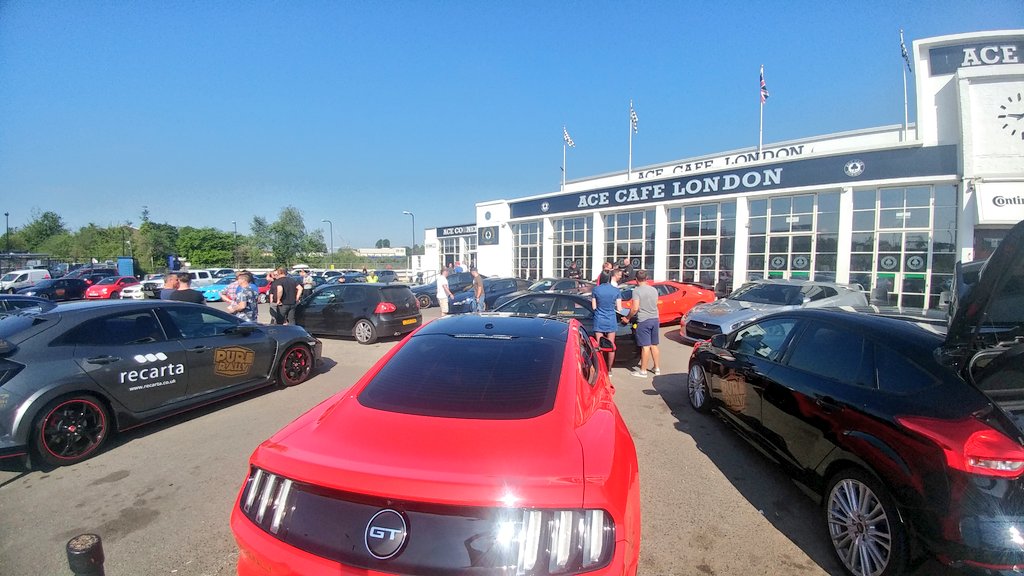 acecafelondon's tweet photo. London ➡ Paris ➡ Amsterdam with @purerally this morning ☀

#AceCafeLondon #AceCafe #London #PureRally #Paris #Amsterdam #Car #Rally https://t.co/9bGqFyRGQE