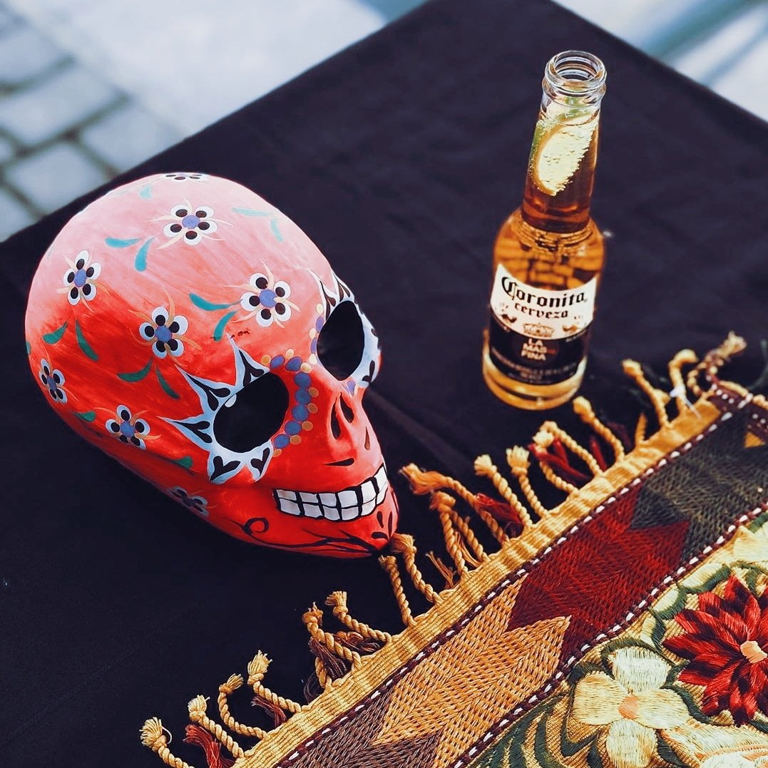 COMIENZA EL VERANO EN <a href="/mexndco/">Mex&Co</a> 

Con un eventazo en el que dieron por inaugurada la terraza de verano.🏖
.
Comida increíble, gente guapa, muchos cócteles y puro México.🇲🇽
.
Increíble fotografía de <a href="/goutdhestia/">Goutdhestia</a>
¡VIVA MEXICO!

#mex#mec&amp;co#mejicano#Madrid#LaMoraleja#jueves#fun