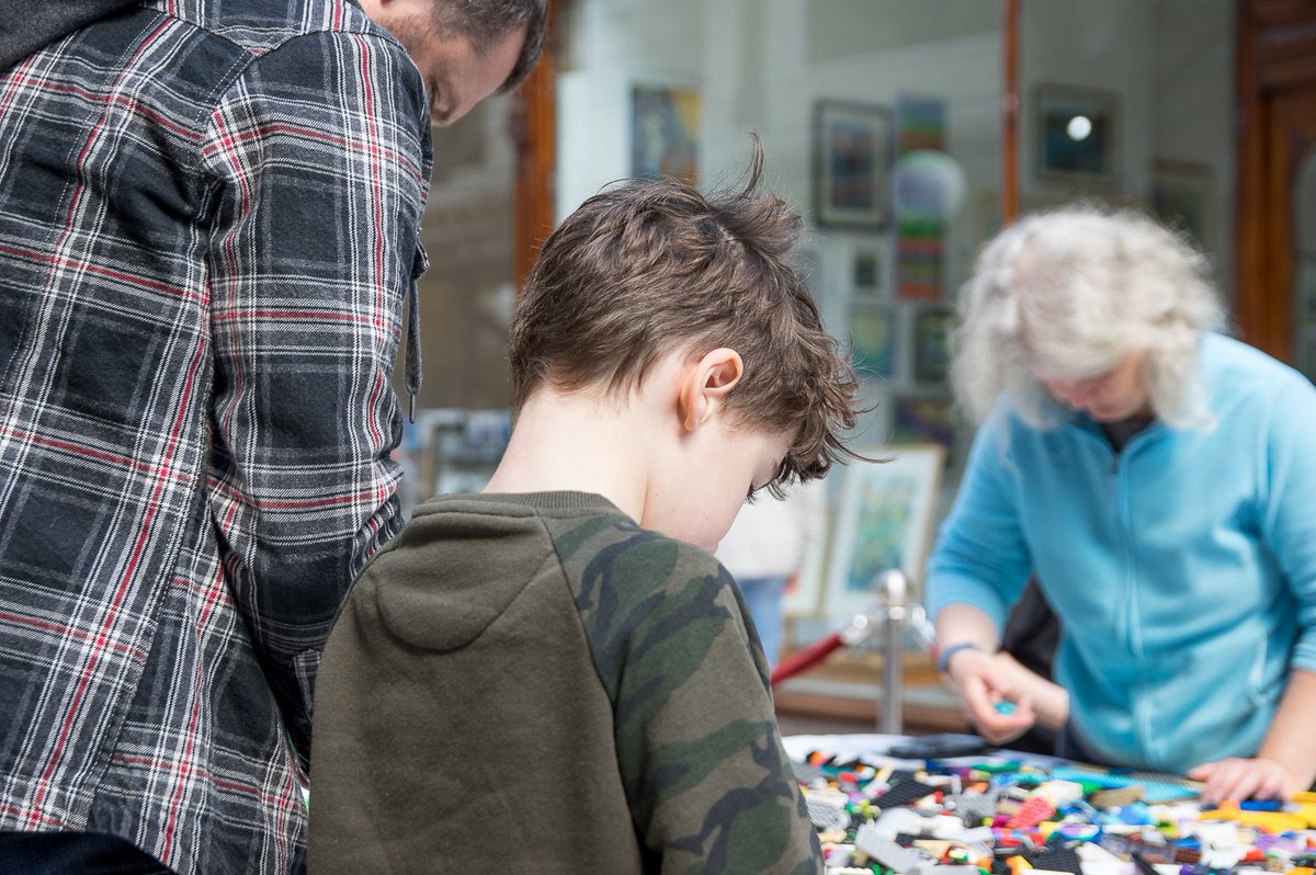 Mosaic making with <a href="/BrickCraftToys/">BrickCraft</a> in <a href="/WayfarersArcade/">Wayfarers Arcade</a> 

This was #southportfest 2019 // #artsfestival #lego #brickcraft