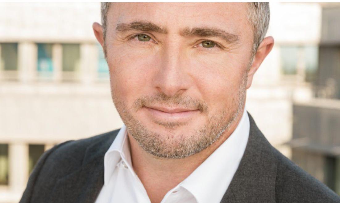 Cela va être une gouvernance à quatre. Nous allons continuer à travailler de concert avec les trois directeurs généraux délégués actuels. Lisez le portrait de <a href="/JPhRuggieri/">JPhilippe Ruggieri</a>, Directeur général de  #Nexity  dans <a href="/LesEchos/">Les Echos</a> sharee.me/t/eRo1