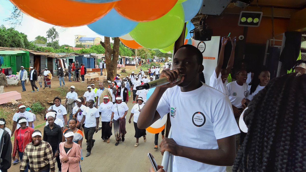 MoveTheWorldAF's tweet photo. Protecting #animals protects communities. We're live in #Nanyuki #Kenya educating animal owners on the need to take care of animals during disasters. Join the conversation on #DontForgetThem https://t.co/SJjOECsf5i