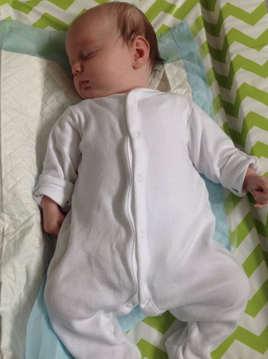 _Chris_Whelan_'s tweet photo. Thank you @PwC_UK & @KevinJDEllis for our extra #PwCDay away from work. Looking forward to a full day with my new family. We may even go on adventure to the local pub @ lunchtime! 🍺😉 Once this little lady is ready... Zzzzzzzz https://t.co/cfacjBkepO