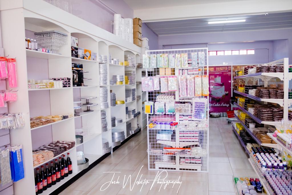 Aggregate more than 132 cake and candy supplies in.eteachers