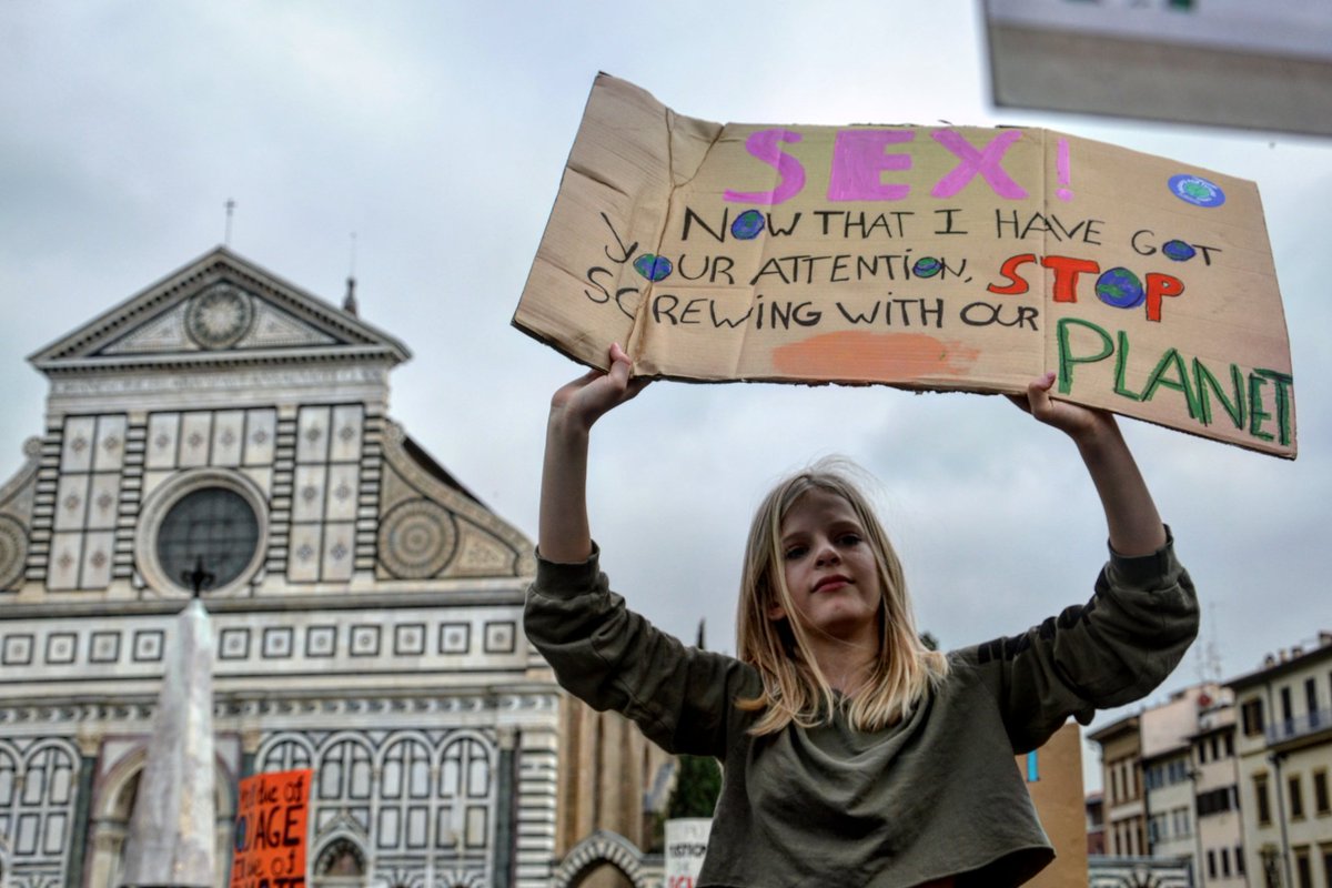 Venerdì 24 Maggio 2019
2° sciopero contro il cambiamento climatico
<a href="/GretaThunberg/">Greta Thunberg</a>
#person #human #tower #architecture #building #word #24maggio #climatechange #Tuscany #savetheplanet #GretaThunberg #Firenze #savetheplanet #gretathunberg #planetearth