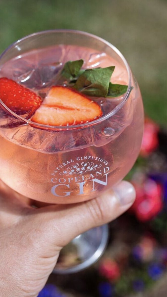 #Friday you’ve been a long time coming! #gin #weekend