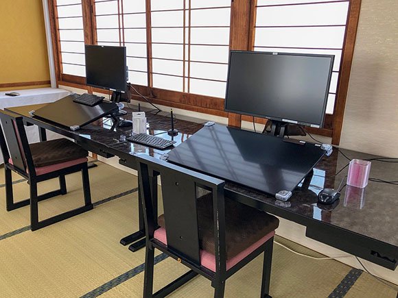 Snsで話題沸騰 原稿プランのある土善旅館で大規模マンガ合宿 背景美塾の 合宿集中講座 まとめ19 Togetter