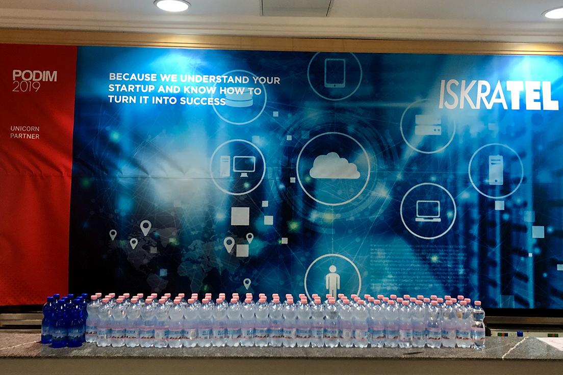 RCIKT's tweet photo. Iskratel ponosni sponzor na @podimconference. Ker razumemo vašo #startup zgodbo in jo znamo podpreti na poti do cilja. Razumemo mlajšo generacijo in spodbujamo inovativnost ter digitalizacijo v naši organizaciji. https://t.co/wrtjgaddRZ #podim @IskratelStartUp @Iskratel https://t.co/EMHrW0rexM