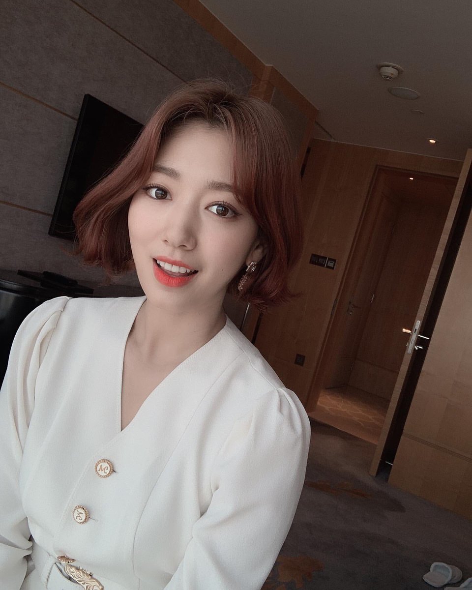 Park Shin Hye Japan シネちゃんインスタ更新 時間がとても早く過ぎますね マモンド イベントに来てくださったみなさんありがとうございます T Co Izgjamx8pp