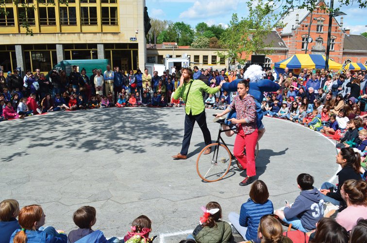 Vous avez envie de profiter d’une après-midi pleine de théâtre de rue humoristique et de numéros de cirque spectaculaires ? Alors rendez-vous le dimanche 26 mai sur la place Cardinal Mercier, pour la sixième édition du festival des arts de la rue Voenk. 
jette.irisnet.be/fr/actualites/…