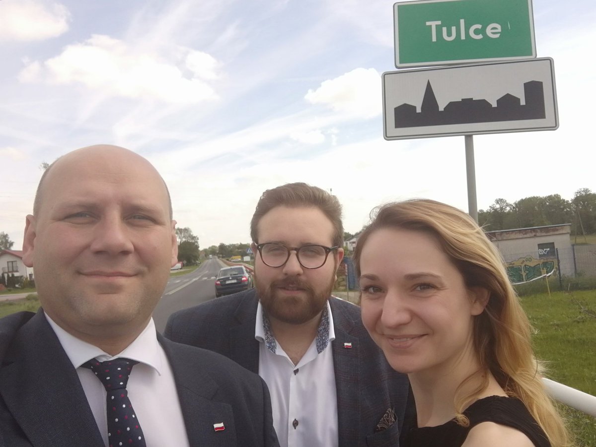 SzSz_velSek's tweet photo. #Tulce
#SiłaWielkopolski
#Poznaniak #Wielkopolanin #Poznaniak4you #pis4you #PolskaSercemEuropy 🙂🙂🙂 https://t.co/JOxlkFkW1N