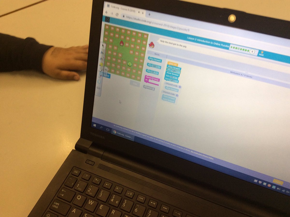 InspirationsStm's tweet image. We have started our Hour of Code course today. We hope to make it through the long but exciting course by the end of the year. It is going to make us all master coders! #STMY4Coding #STMY4Computing #STMComputing