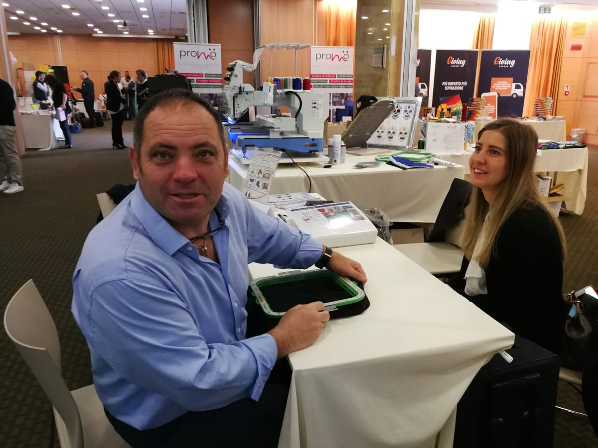 PromoRoadShow's tweet photo. #PS2019 #promoyourself #GoodBrandingIdeas #articolipromozionali #articolipubblicitari #pto #gadget #gadgets #Assoprom #Promoroadshow #thankstoall #nextstop #catania #sicilia  #possibilita #takeyourtime #nuovadimensione #energia #goodvibration https://t.co/lLO7feGP5M