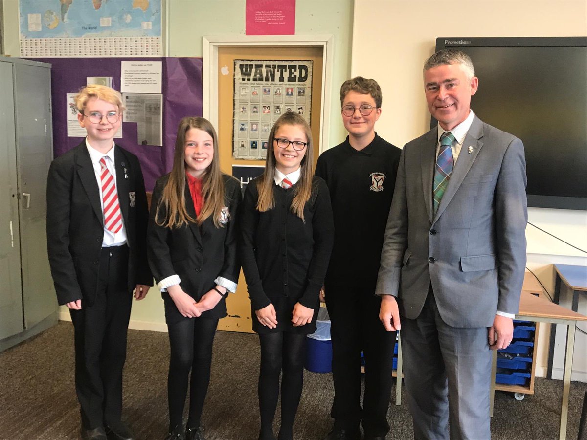 LoudounSocSubs's tweet photo. Thank you to @AlanBrownSNP for taking time out this morning to share memories of his time at @LoudounAcademy1 with the S1 History group. https://t.co/lBtjrdobyC