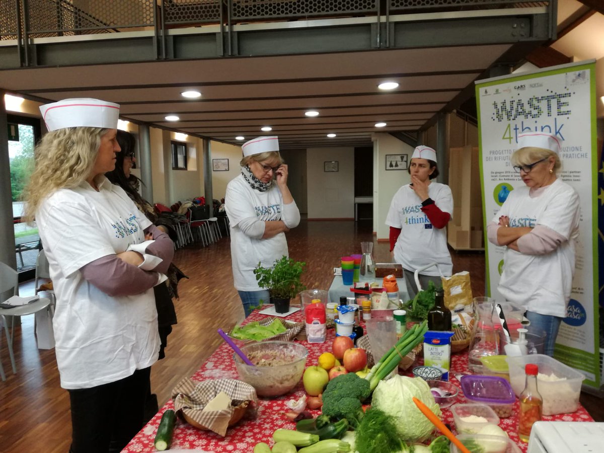 waste4think's tweet photo. In line with the objective of #Seveso @waste4think @EU_H2020 pilot to increase awareness about individual behavior regarding #wastemanagement a cooking course with #zerowaste has been held to learn how to cook producing as less #organicwaste as possible ➡️https://t.co/sKxxT5gZZe https://t.co/5c1QhklCbZ