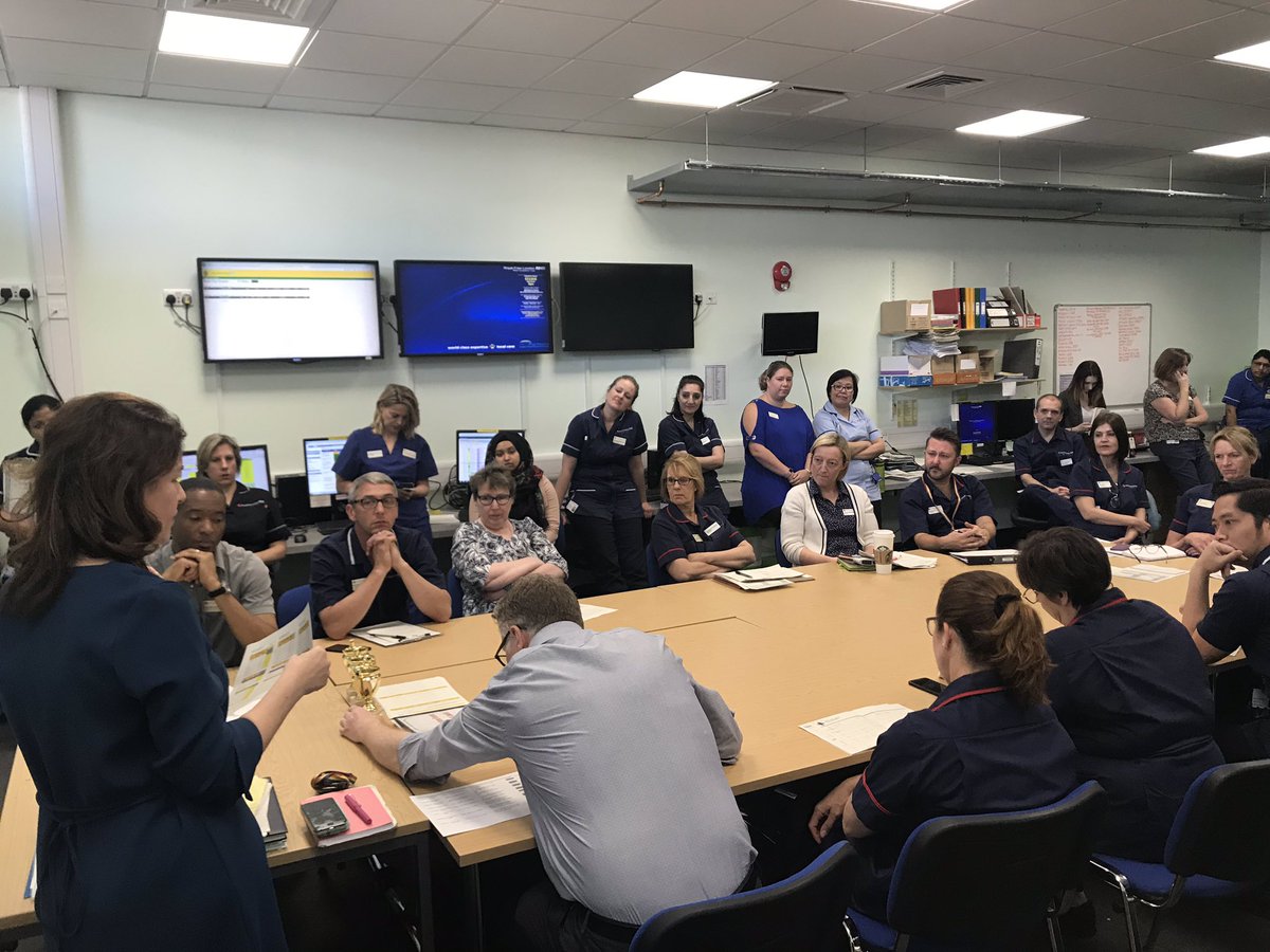 Glacksie's tweet photo. Results are in @RoyalFreeNHS Patient Flow Awards (PFAs) 🏆for Discharge Magic May #homefirst #EndPJParalysis and what a turn out this morning for the trophy presentation from our Chief Nurse @DeborahBalkwill @RachelAnticoni @cahillmountain @RFHRebecca @ECISTNetwork https://t.co/tSleebOr89
