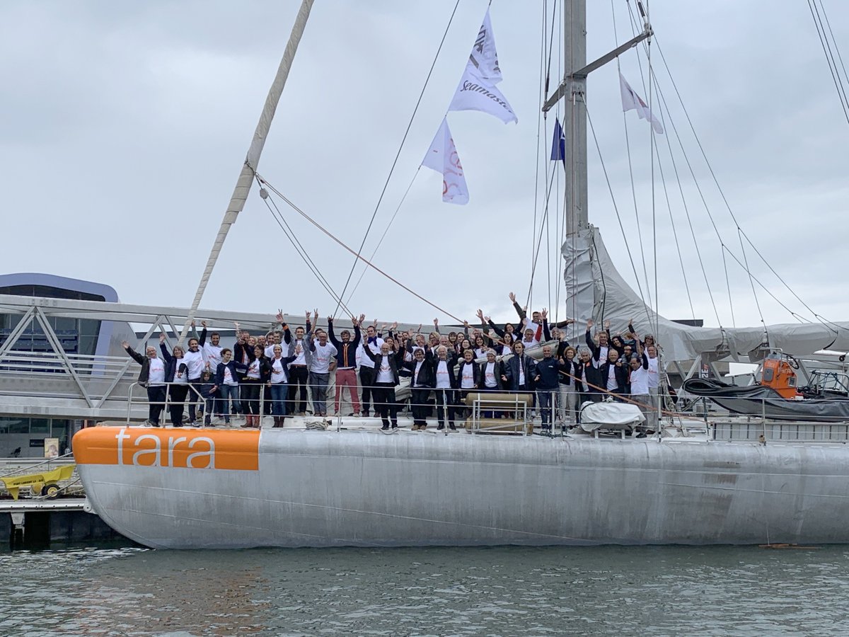 Fondation Tara Ocean Auf Twitter タラ号 ３０歳のお誕生日おめでとう 海と陸の生き物すべてが 豊かな地球環境で安心して命を輝かせる事が出来る日まで これからも タラ号 の帆に良い風が吹き続けますように Cyril Haentjens Fondation Tara Ocean
