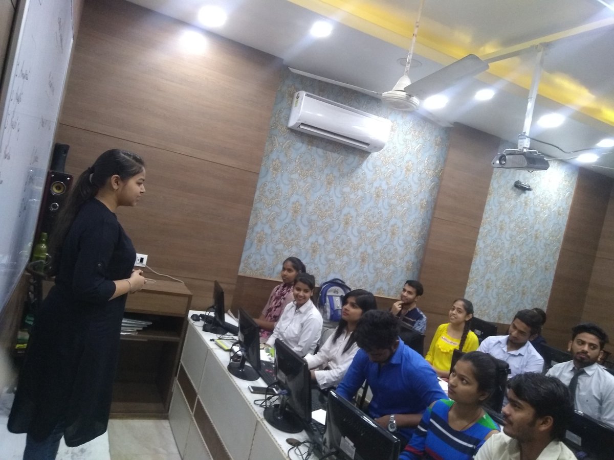 dicsinnovatives's tweet photo. #Dics_innovatives #Pitampura #Presentation on basic Topic , #women_empowerment #Education #seven_wonders.
Batch timings :-07:00AM to 9:00 Am.
#Courses_After_12
#computer_Courses
#basic_computer
CALL: 9891045405,
VISIT: https://t.co/BVRB1YOZMu https://t.co/PB0yfJnUZ4