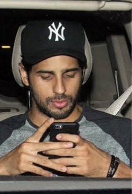 memesidharth's tweet photo. Summer plans. 
Expectations vs Reality. https://t.co/3HMS7PgdhB