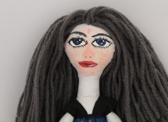 Nora85E's tweet photo. #Handsewn cloth doll with painted dress inspired by "starry night" by Vincent van Gogh.
You can find it in my etsy shop:
https://t.co/TfF1rDCSan

#doll #dolls #bambola #bambole #handmade #handcraft #fattoamano #cucitoamano #VanGogh #starrynight #nottestellata #art #arte #etsy https://t.co/DwbrLUTVOo