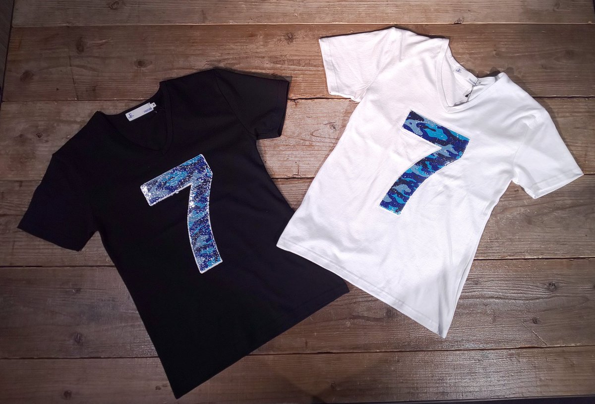 AGEM9yokohama's tweet image. 新作紹介🌸

FREEDEEからセブンTシャツが入荷致しました✨

大人気の9Tシャツが7Tシャツになって入荷しました💕

素材も前と違い夏にピッタリのTシャツになって登場！
数字TEE好きな方にオススメです😃

number   FDPB19-A11
price       ￥4,900+tax
#FUGA横浜  #FREEDEE