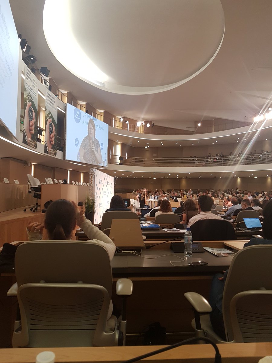 En direct des Rencontres Régionales de l'Orientation en Auvergne-Rhône-Alpes #orientation #metiers @Stefpernod