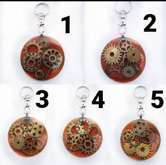 ToadstoolCraft2's tweet image. The newest item on my site, I loved making these! #etsy shop: Steampunk Resin Keychain, Steampunk Costume, Cogs Keychain, Steampunk Gifts, Steampunk Keyring, Resin Gifts, Keyrings, Keychains, Handmade etsy.me/2X3Bu3t