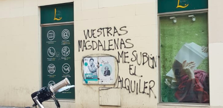 Barbijaputa's tweet photo. @PorMadridMato @reinadelsauco @carlossmato @rommyarce @galceran_montse @pblcarmona @EnPieMunicipal @la_bancada @Pepo_Marquez @Gil_JavierGil Yo lo que diga esta pared. https://t.co/h7yl0ZBWds