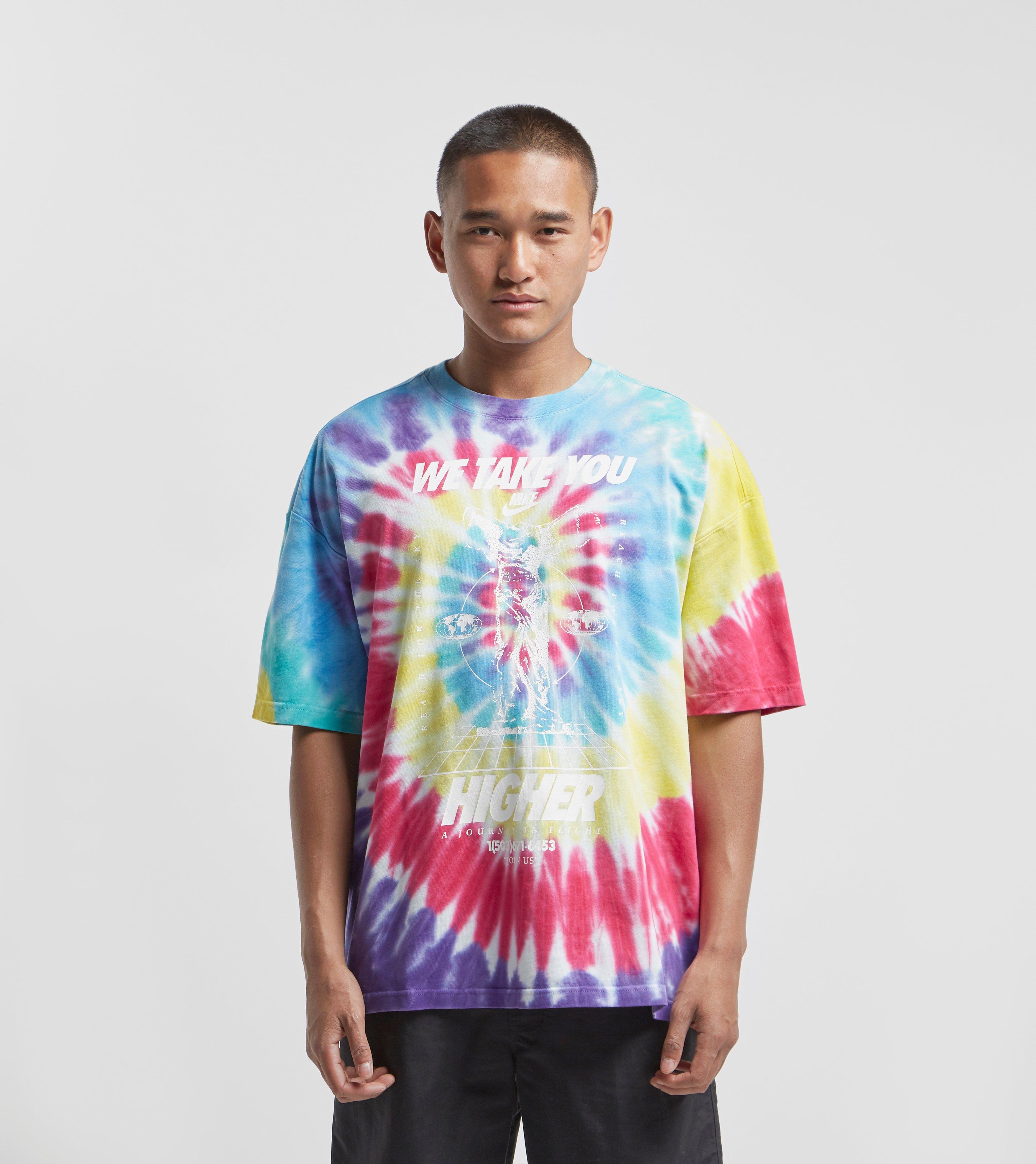 estafador luz de sol Similar size? on Twitter: "The @Nike Tie Dye Higher T-Shirt. Available online and  in selected size? stores - #sizeHQ Shop now: https://t.co/vTn8wywC7N  https://t.co/lZ9b88MylS" / Twitter