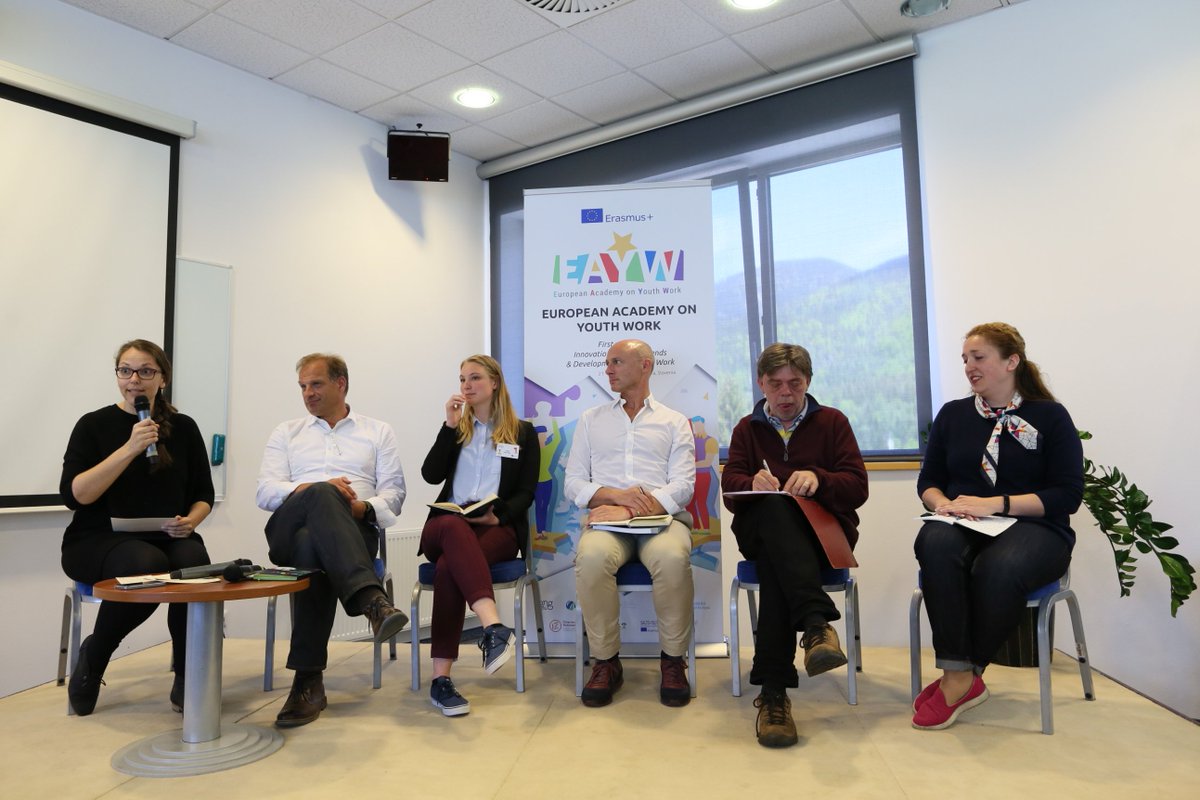 We're slowly finishing our first edition of #EAYW with our panel with relevant stakeholders at Kranjska Gora. Follow us live on bit.do/eayw-live!