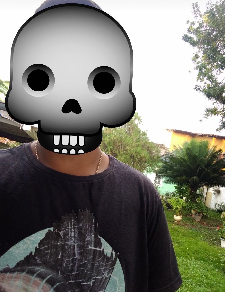 Destroyerrff's tweet image. partiu escola✌️😴