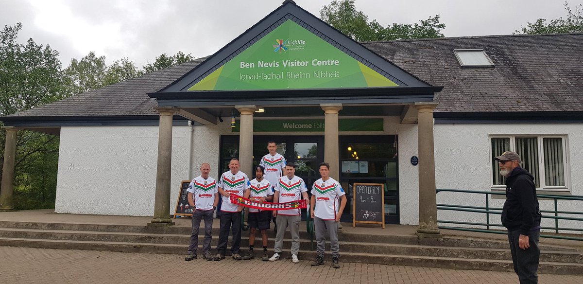 📢 "CONTENDERS READY...3...2...1...go" 🏁

00:01 - 1st steps on to #BenNevis ⛰

We have begun the #National3peaks 24hr #challenge in the hope to raise a few pennies for <a href="/BCCare/">Breast Cancer Now</a> &amp; <a href="/DJDefibFund/">Danny Jones Defibs</a>. 
#Cancer #Defibrillator #DJ6 #CDQ 

justgiving.com/teams/SkiptonF…