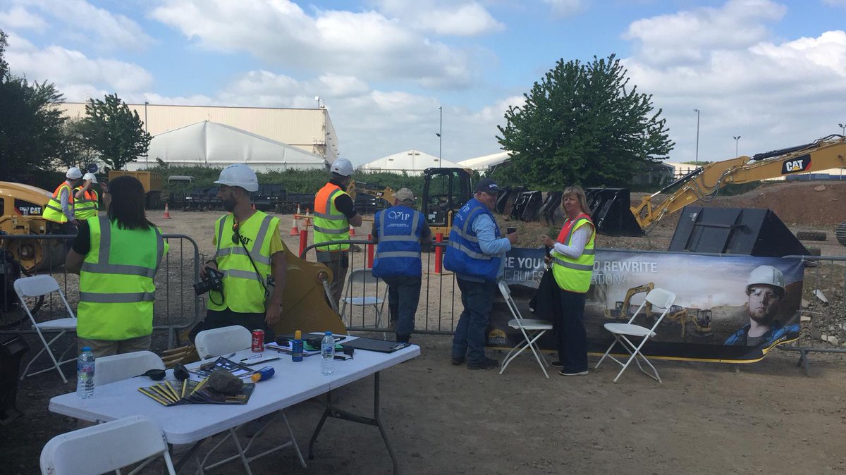 FinningNews's tweet image. And we&apos;re live again! We&apos;ve been seeing the first operators trying the challenge today, aiming to secure that spot in Malaga! #OperatorChallenge